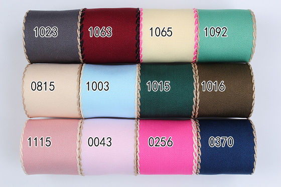 10mm-38mm ραμμένη ταινία από πολυεστέρα Grosgrain ISO9001 Solid Pattern