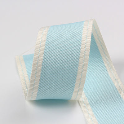 Σιδερωμένη κορυφή ταινία πολυεστέρα 6mm-40mm Poly Ribbon Rolls Πράσινο Κόκκινο