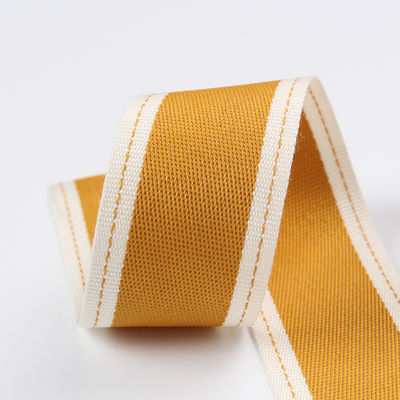 Σιδερωμένη κορυφή ταινία πολυεστέρα 6mm-40mm Poly Ribbon Rolls Πράσινο Κόκκινο