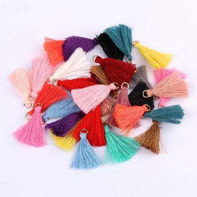 Χρωματιστά βαμβάκι Tassel 3cm Διακόσμηση ενδυμάτων Βαμβάκι νήμα Tassels