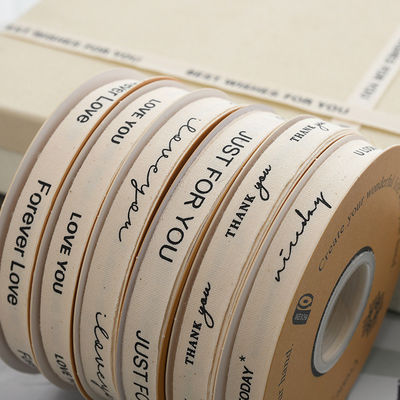 13mm Wholesale Logo Βαμβακερή κορδέλα Λογοτεχνικό στυλ Λουλούδια συσκευασία Κουτί δώρων Διακόσμηση κορδέλα Κέικ μπουκέτο